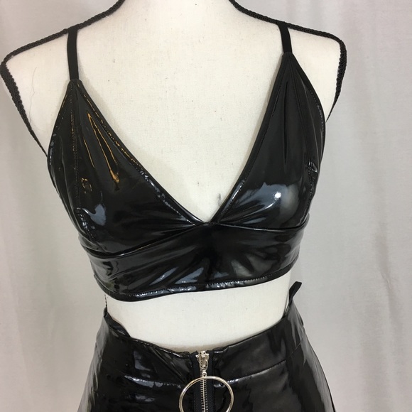 Black Vinyl Skirt Set - Picture 3 of 6